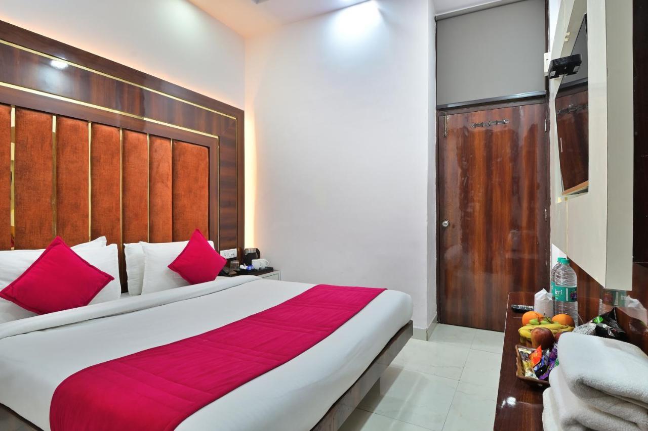 Hotel Star Villa - Budget Friendly New Delhi Bagian luar foto