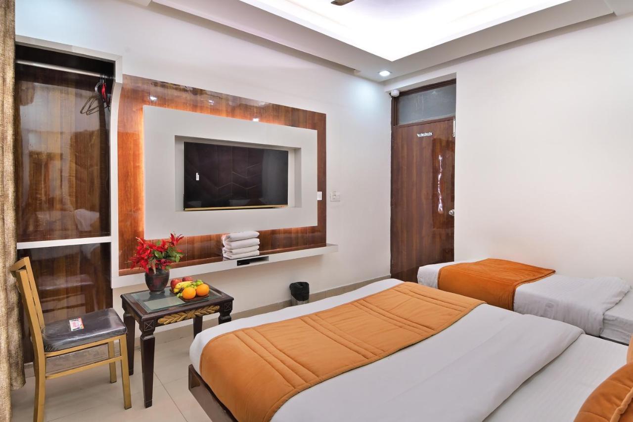 Hotel Star Villa - Budget Friendly New Delhi Bagian luar foto